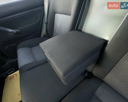 Серый Фольксваген Гольф, объемом двигателя 1.4 л и пробегом 251 тыс. км за 4150 $, фото 50 на Automoto.ua