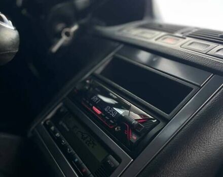 Сірий Фольксваген Гольф, об'ємом двигуна 1.6 л та пробігом 199 тис. км за 5649 $, фото 36 на Automoto.ua