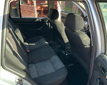 Серый Фольксваген Гольф, объемом двигателя 1.9 л и пробегом 322 тыс. км за 1950 $, фото 6 на Automoto.ua