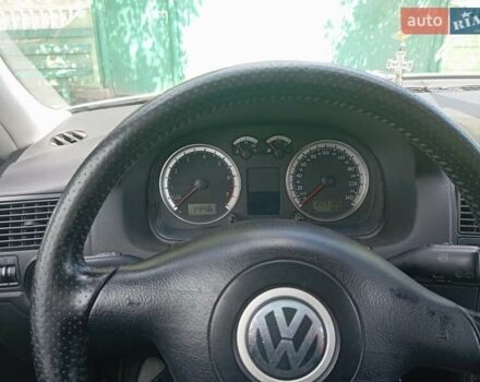 Серый Фольксваген Гольф, объемом двигателя 1.6 л и пробегом 207 тыс. км за 5100 $, фото 2 на Automoto.ua