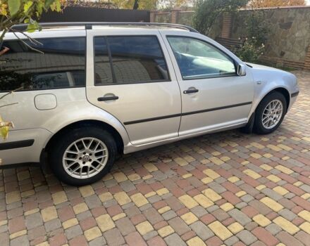 Сірий Фольксваген Гольф, об'ємом двигуна 1.6 л та пробігом 280 тис. км за 3200 $, фото 5 на Automoto.ua