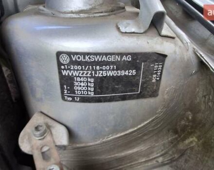 Серый Фольксваген Гольф, объемом двигателя 1.6 л и пробегом 265 тыс. км за 5200 $, фото 20 на Automoto.ua