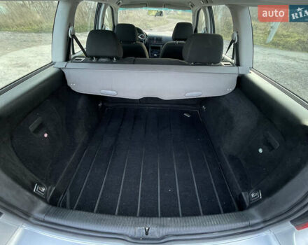 Серый Фольксваген Гольф, объемом двигателя 1.4 л и пробегом 251 тыс. км за 4150 $, фото 82 на Automoto.ua