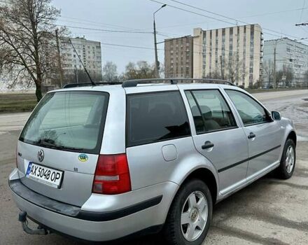 Серый Фольксваген Гольф, объемом двигателя 1.6 л и пробегом 184 тыс. км за 4200 $, фото 6 на Automoto.ua