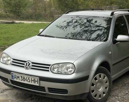 Фольксваген Гольф 2004 в Новой Ушице на Automoto.ua Серый Фольксваген Гольф, объемом двигателя 1.6 л и пробегом 202 тыс. км за 4500 $, фото 1 на Automoto.ua