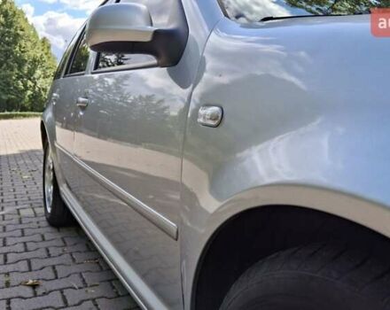 Серый Фольксваген Гольф, объемом двигателя 1.6 л и пробегом 265 тыс. км за 5200 $, фото 7 на Automoto.ua