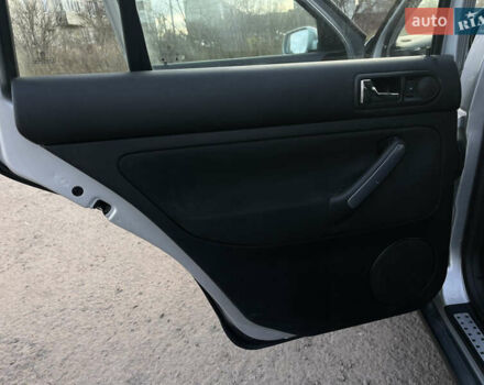 Серый Фольксваген Гольф, объемом двигателя 1.4 л и пробегом 251 тыс. км за 4150 $, фото 51 на Automoto.ua