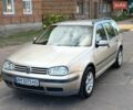 Серый Фольксваген Гольф, объемом двигателя 1.6 л и пробегом 330 тыс. км за 2900 $, фото 2 на Automoto.ua