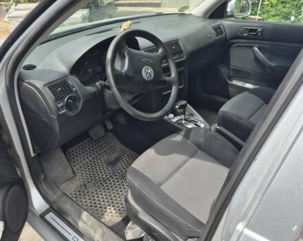 Сірий Фольксваген Гольф, об'ємом двигуна 1.9 л та пробігом 140 тис. км за 5500 $, фото 4 на Automoto.ua