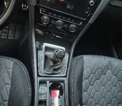 Серый Фольксваген Гольф, объемом двигателя 1.9 л и пробегом 300 тыс. км за 12700 $, фото 5 на Automoto.ua