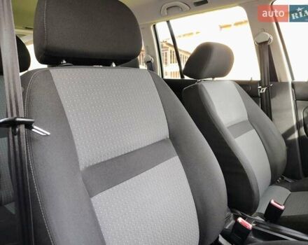 Серый Фольксваген Гольф, объемом двигателя 1.4 л и пробегом 220 тыс. км за 4500 $, фото 92 на Automoto.ua