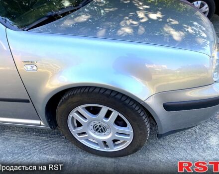 Серый Фольксваген Гольф, объемом двигателя 1.6 л и пробегом 144 тыс. км за 4500 $, фото 5 на Automoto.ua