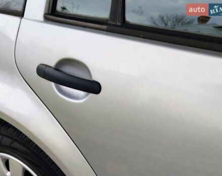 Серый Фольксваген Гольф, объемом двигателя 1.4 л и пробегом 220 тыс. км за 4500 $, фото 35 на Automoto.ua