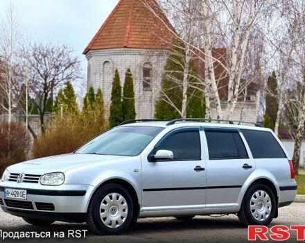 Серый Фольксваген Гольф, объемом двигателя 16 л и пробегом 149 тыс. км за 5850 $, фото 4 на Automoto.ua