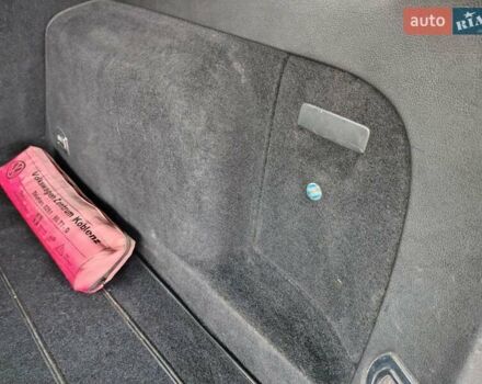 Серый Фольксваген Гольф, объемом двигателя 1.4 л и пробегом 220 тыс. км за 4500 $, фото 51 на Automoto.ua