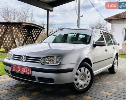 Серый Фольксваген Гольф, объемом двигателя 1.4 л и пробегом 220 тыс. км за 4500 $, фото 1 на Automoto.ua