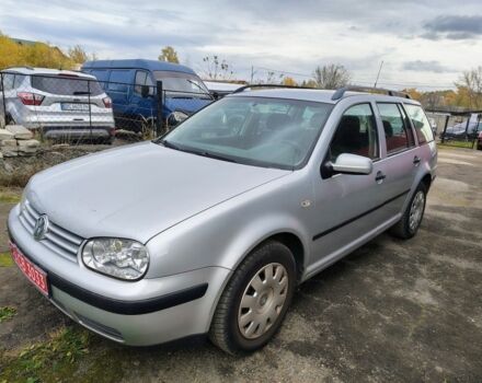 Серый Фольксваген Гольф, объемом двигателя 1.4 л и пробегом 220 тыс. км за 4200 $, фото 4 на Automoto.ua