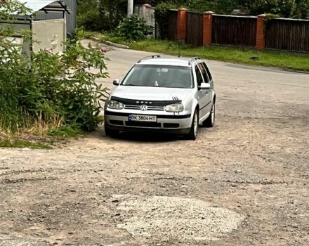 Серый Фольксваген Гольф, объемом двигателя 1.6 л и пробегом 260 тыс. км за 4450 $, фото 3 на Automoto.ua