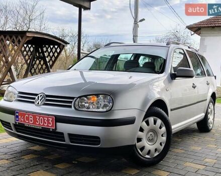 Серый Фольксваген Гольф, объемом двигателя 1.4 л и пробегом 220 тыс. км за 4500 $, фото 4 на Automoto.ua