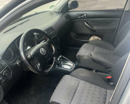 Серый Фольксваген Гольф, объемом двигателя 1.6 л и пробегом 279 тыс. км за 5300 $, фото 5 на Automoto.ua