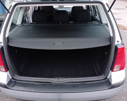 Серый Фольксваген Гольф, объемом двигателя 1.6 л и пробегом 230 тыс. км за 4800 $, фото 4 на Automoto.ua