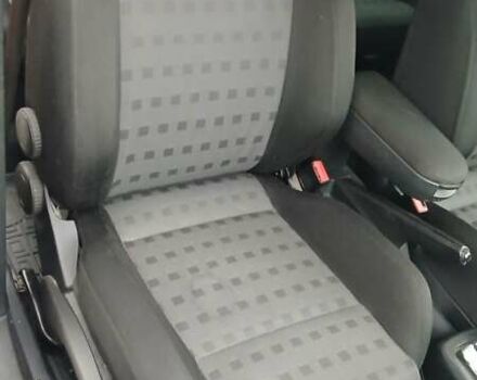 Серый Фольксваген Гольф, объемом двигателя 1.98 л и пробегом 223 тыс. км за 5000 $, фото 15 на Automoto.ua