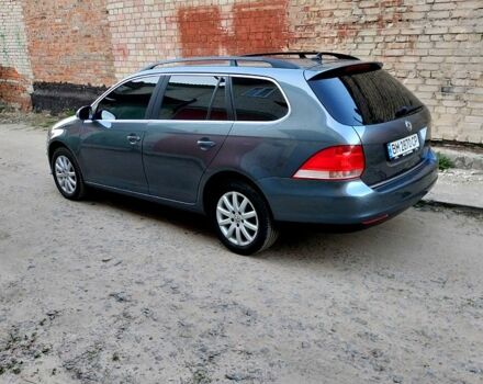 Серый Фольксваген Гольф, объемом двигателя 1.4 л и пробегом 235 тыс. км за 6000 $, фото 1 на Automoto.ua