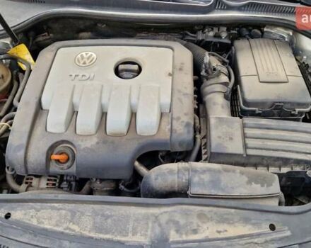 Серый Фольксваген Гольф, объемом двигателя 1.97 л и пробегом 320 тыс. км за 6700 $, фото 46 на Automoto.ua