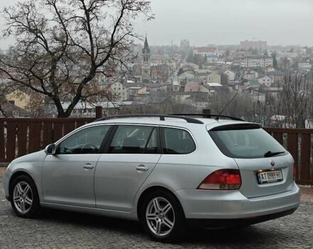 Серый Фольксваген Гольф, объемом двигателя 2 л и пробегом 350 тыс. км за 5500 $, фото 71 на Automoto.ua