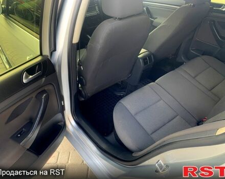 Сірий Фольксваген Гольф, об'ємом двигуна 1.9 л та пробігом 253 тис. км за 6555 $, фото 9 на Automoto.ua