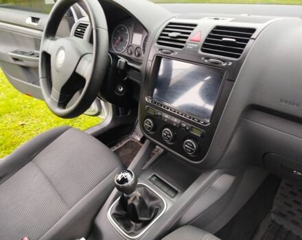 Серый Фольксваген Гольф, объемом двигателя 1.9 л и пробегом 365 тыс. км за 5750 $, фото 18 на Automoto.ua