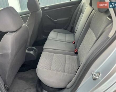 Серый Фольксваген Гольф, объемом двигателя 1.6 л и пробегом 198 тыс. км за 6899 $, фото 52 на Automoto.ua