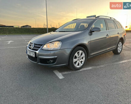 Сірий Фольксваген Гольф, об'ємом двигуна 1.39 л та пробігом 254 тис. км за 5200 $, фото 3 на Automoto.ua