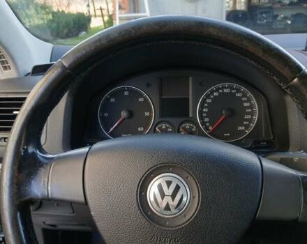 Серый Фольксваген Гольф, объемом двигателя 1.9 л и пробегом 275 тыс. км за 5500 $, фото 8 на Automoto.ua