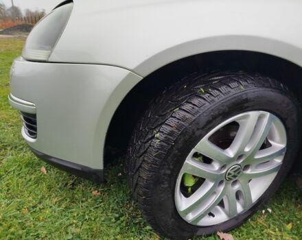 Серый Фольксваген Гольф, объемом двигателя 1.9 л и пробегом 365 тыс. км за 5750 $, фото 15 на Automoto.ua