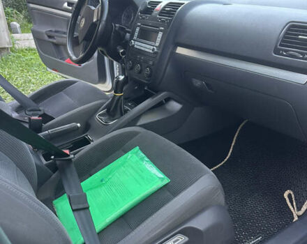 Сірий Фольксваген Гольф, об'ємом двигуна 1.39 л та пробігом 214 тис. км за 6200 $, фото 2 на Automoto.ua