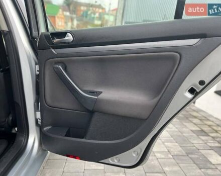 Серый Фольксваген Гольф, объемом двигателя 1.6 л и пробегом 198 тыс. км за 6899 $, фото 55 на Automoto.ua