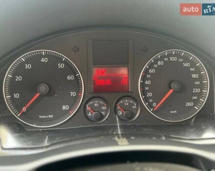 Серый Фольксваген Гольф, объемом двигателя 1.6 л и пробегом 198 тыс. км за 6899 $, фото 60 на Automoto.ua