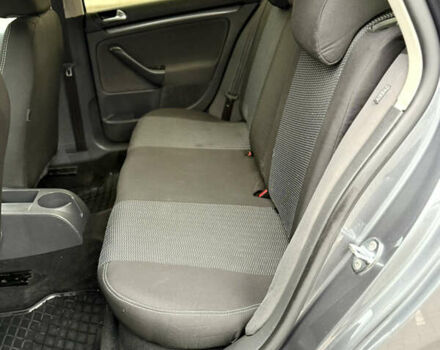 Серый Фольксваген Гольф, объемом двигателя 1.9 л и пробегом 204 тыс. км за 6950 $, фото 45 на Automoto.ua