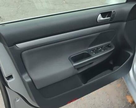 Серый Фольксваген Гольф, объемом двигателя 1.4 л и пробегом 246 тыс. км за 5199 $, фото 3 на Automoto.ua