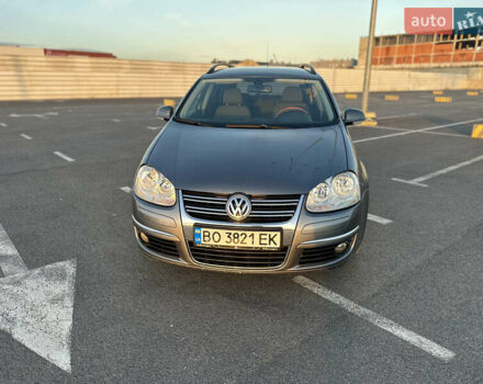 Сірий Фольксваген Гольф, об'ємом двигуна 1.39 л та пробігом 254 тис. км за 5200 $, фото 4 на Automoto.ua