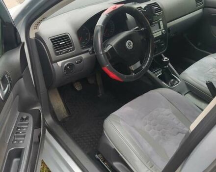 Серый Фольксваген Гольф, объемом двигателя 1.9 л и пробегом 280 тыс. км за 5200 $, фото 18 на Automoto.ua
