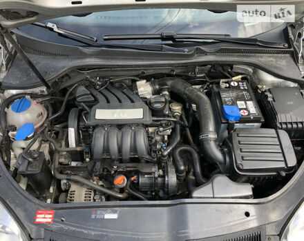 Сірий Фольксваген Гольф, об'ємом двигуна 1.6 л та пробігом 242 тис. км за 5750 $, фото 19 на Automoto.ua