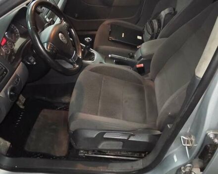 Серый Фольксваген Гольф, объемом двигателя 1.39 л и пробегом 257 тыс. км за 5500 $, фото 8 на Automoto.ua