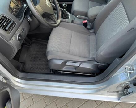 Серый Фольксваген Гольф, объемом двигателя 1.6 л и пробегом 193 тыс. км за 6450 $, фото 15 на Automoto.ua