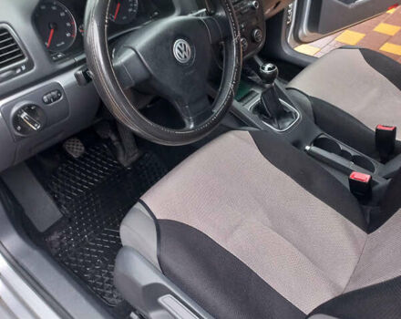 Серый Фольксваген Гольф, объемом двигателя 1.6 л и пробегом 188 тыс. км за 6300 $, фото 7 на Automoto.ua