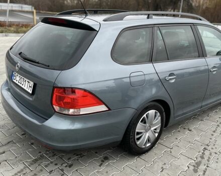 Сірий Фольксваген Гольф, об'ємом двигуна 1.6 л та пробігом 189 тис. км за 7688 $, фото 2 на Automoto.ua