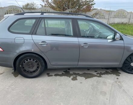 Серый Фольксваген Гольф, объемом двигателя 1.6 л и пробегом 254 тыс. км за 5300 $, фото 3 на Automoto.ua