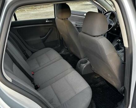 Сірий Фольксваген Гольф, об'ємом двигуна 1.6 л та пробігом 221 тис. км за 5500 $, фото 14 на Automoto.ua