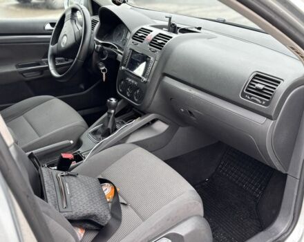 Фольксваген Гольф 2007 в Хмельницком на Automoto.ua Серый Фольксваген Гольф, объемом двигателя 1.9 л и пробегом 211 тыс. км за 6350 $, фото 7 на Automoto.ua